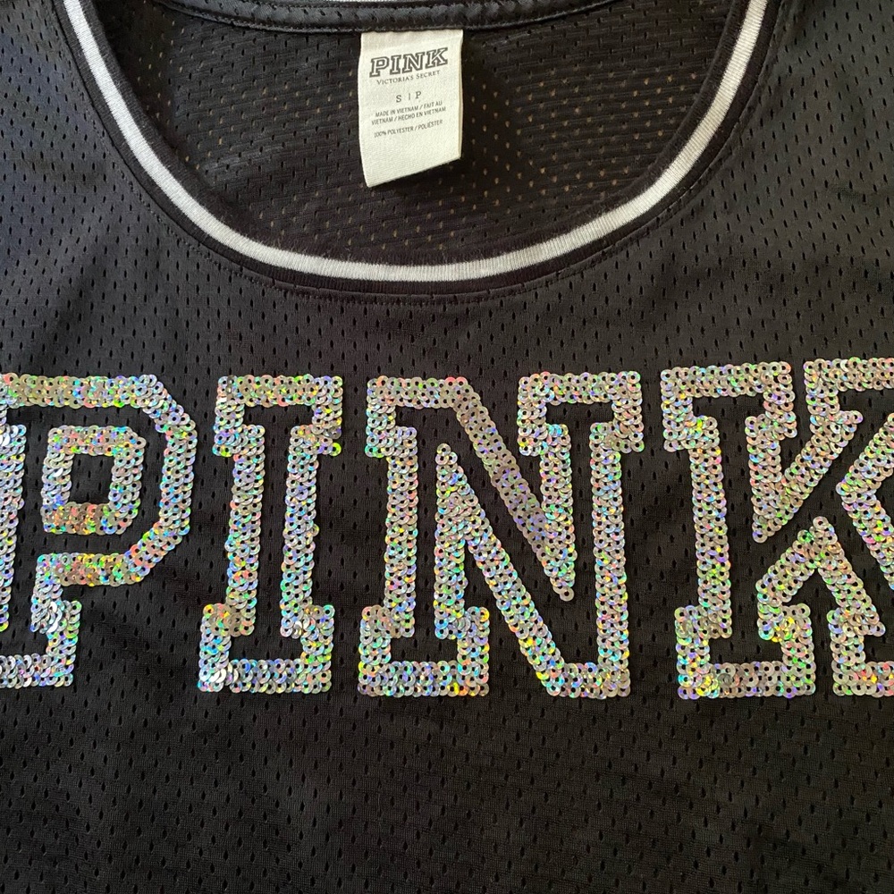 Victoria’s Secret Pink Cropped T-shirt NWOT - Picture 2 of 8